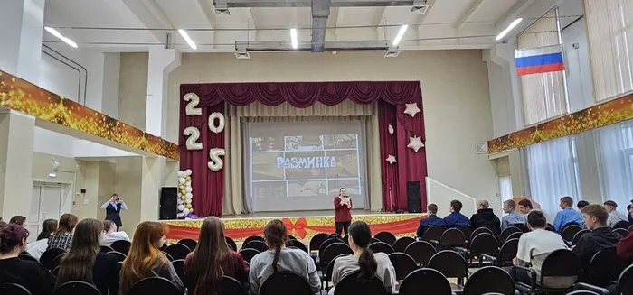 photo_5260379737333370127_y