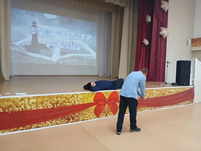 photo_5260379737333370147_y